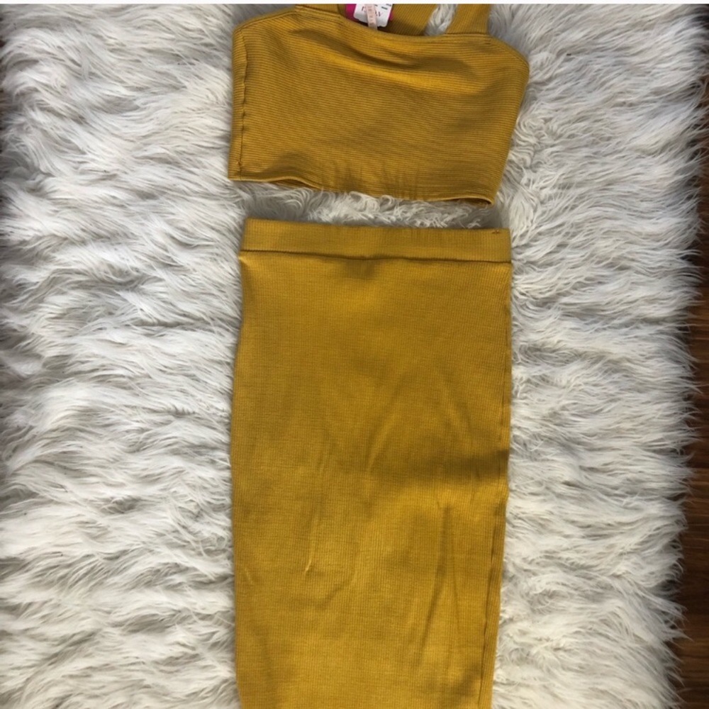 Diane 2 piece mustard skirt set